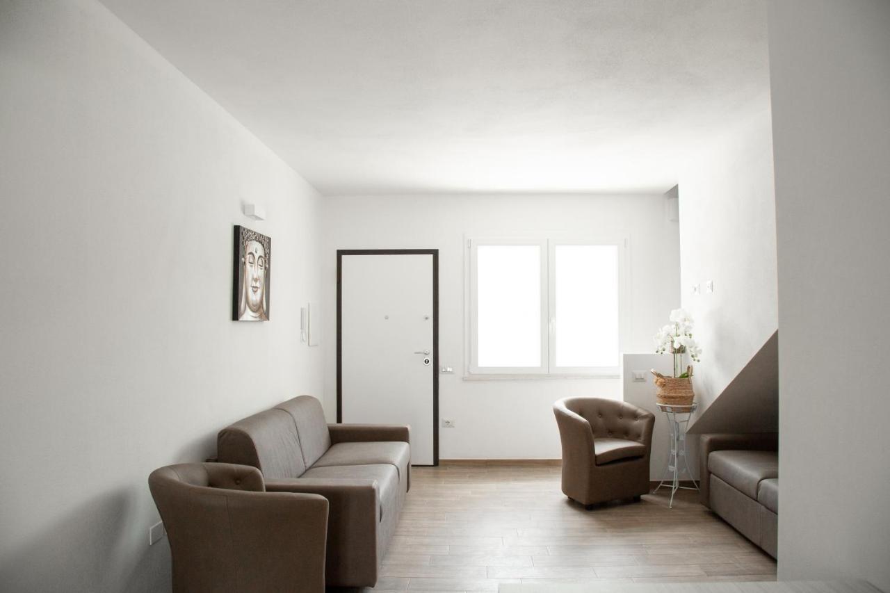 Pula Residence - Via Delle Rose エクステリア 写真